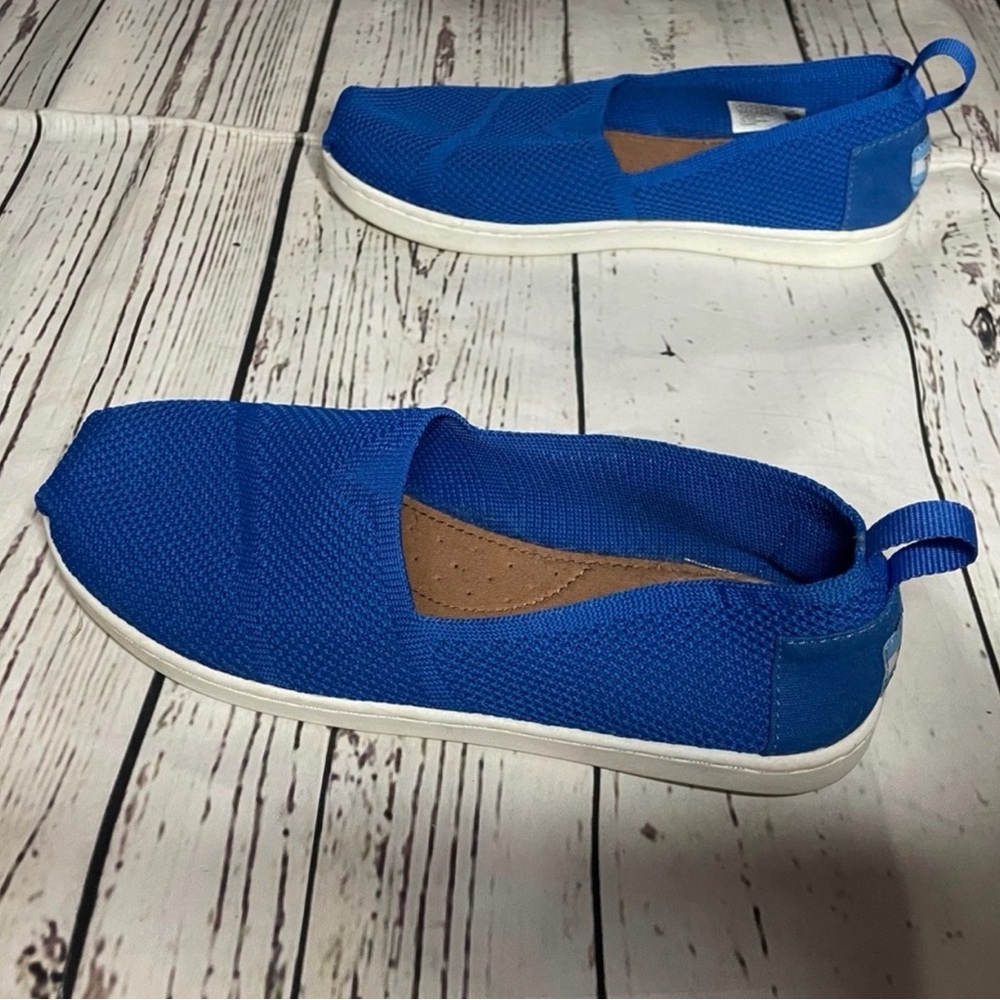 TOMS size Y3 unisex slip ons - Picture 2 of 4